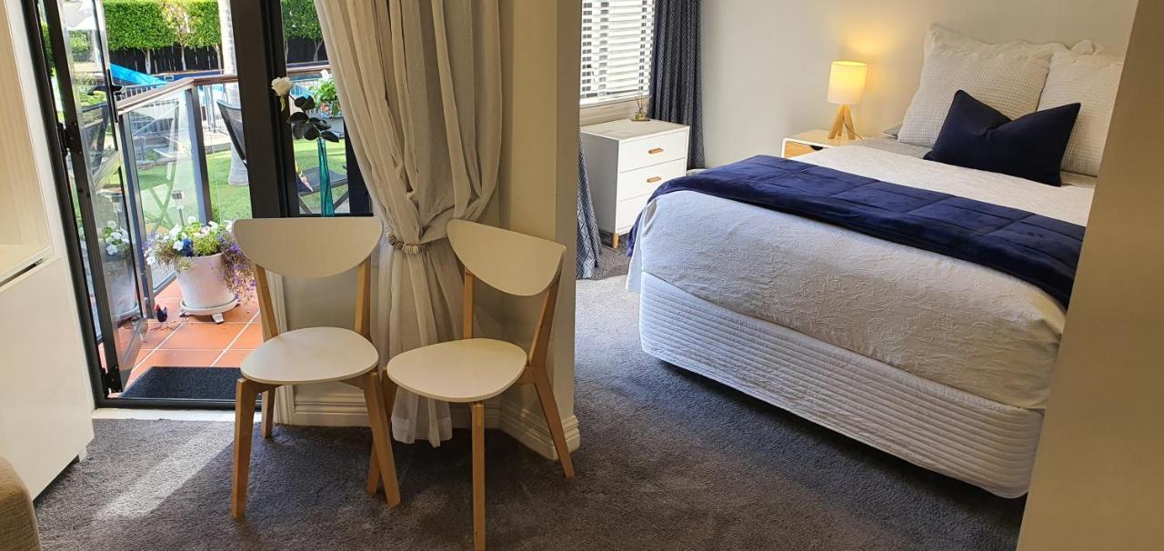 Takapuna Beach Accommodation Окленд Экстерьер фото